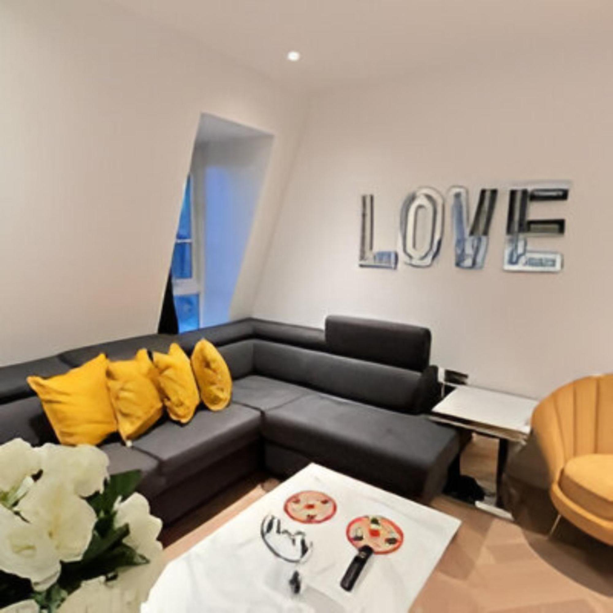 Reserve Amazing 2-Bedroom Penthouse In Marble Arch 74 London Exterior photo